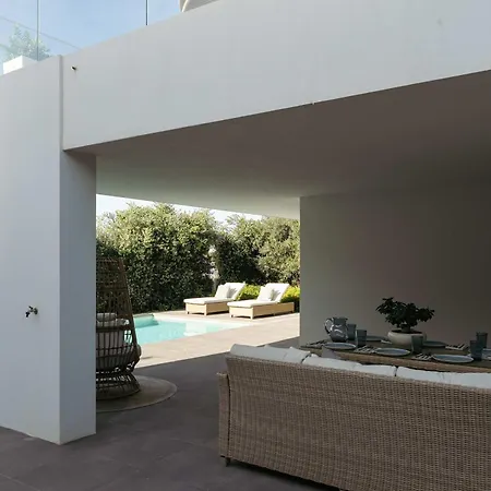 Ocean & Pool Retreat By Hostwise * Amoreira (Leiria)