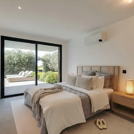 בית נופש Ocean & Pool Retreat By Hostwise Amoreira (Leiria)