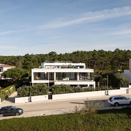Ocean & Pool Retreat By Hostwise * Amoreira