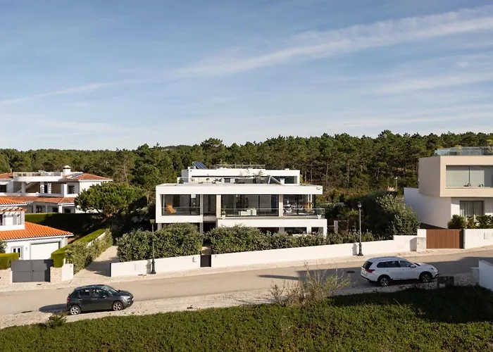 Ocean & Pool Retreat By Hostwise * Amoreira (Leiria)